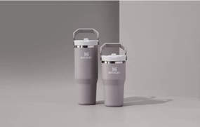 Jasnoszary termos ze stali nierdzewnej 410 ml IceFlow™ Flip Straw 2.0 Tumbler Ash – Stanley