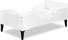 Biały łóżeczko-tapczanik Mia 140x70 cm, z wzorem lameli