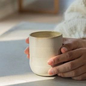 Biało-beżowe kamienne kubki zestaw 2 szt. 0.3 l Sand Grain – Mette Ditmer Denmark