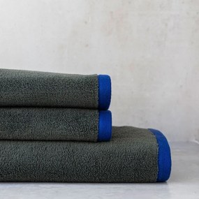 Ciemnozielono-niebieski ręcznik z bawełny organicznej frotte 50x90 cm Soft – Mette Ditmer Denmark