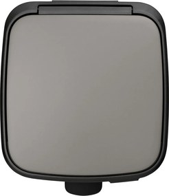 Szary stalowy kosz na śmieci z pedałem 30 l Bo – Brabantia