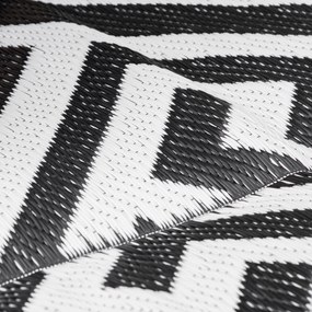 Outsunny Dywan Zewnętrzny Wodoodporny z Plastiku 152x243cm Wzór Czarno-Biały Stylowy i Praktyczny | Aosom PL