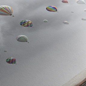 Obraz - Balony nad ceglaną ścianą (z zegarem) (90x30 cm)