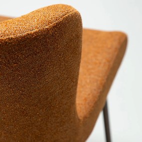 Brązowe tapicerowane krzesło Glam – DAN-FORM Denmark