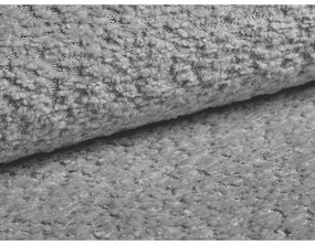 Jasnoszara poduszka na sofę z materiału bouclé Kemi – Cosmopolitan Design