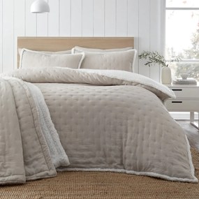 Kremowa pościel jednoosobowa z materiału sherpa 135x200 cm Cosy Nori – Catherine Lansfield