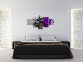 Obraz - Fioletowa róża z zieloną łodygą (125x70 cm)