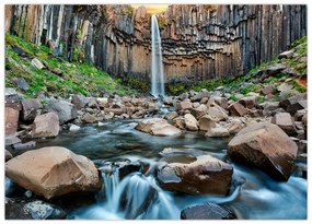 Obraz - Wodospad Svartifoss, Islandia (70x50 cm)