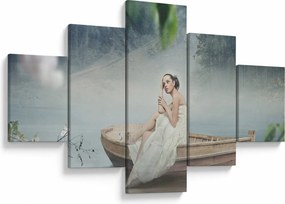 Obraz - Kobieta na łodzi (125x70 cm)
