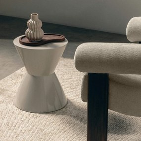 Beżowy designerski fotel KOKEI ALIA, dekor orzech