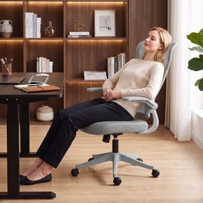 HOMCOM Ergonomiczne siatkowe krzesło biurowe, obrotowe krzesło z wysokim oparciem, składane podłokietniki, funkcja kołysania, szary | Aosom PL