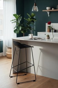 Czarny minimalistyczny hoker loft C5-L31