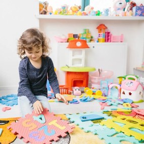 GAMES PLANET Piankowe puzzle cyfry i litery, 86 elementów