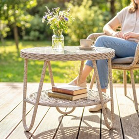 Outsunny Stolik boczny z rattanu PE, dwupoziomowy stolik kawowy z półką, szkło, regulowane nóżki, 65 x 65 x 50 cm, żółty | Aosom PL