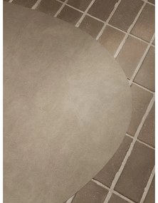 Koniakowa skóra na podłogę 92x108 cm Curve XXXL Bull – LIND DNA