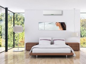 Obraz kobiety na plaży (170x50 cm)