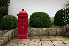 Skrzynka na listy antyczna czerwona