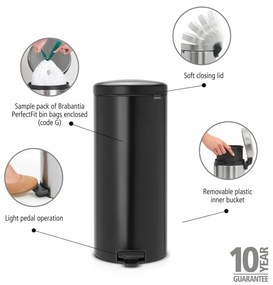 Stalowy kosz na śmieci z pedałem w kolorze matowej czerni 30 l NewIcon – Brabantia