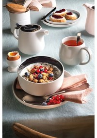 Biały kubek porcelanowy z różowym wnętrzem Maxwell &amp; Williams Tint, 440 ml