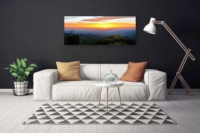 Zdjęcie na płótnie Górski Pejzaż z Gęstym Lasem