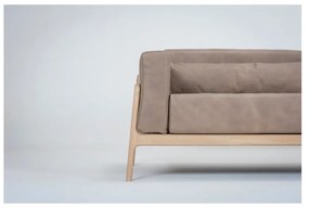 Jasnobrązowa sofa z bawolej skóry z konstrukcją z litego drewna dębowego Gazzda Fawn, 240 cm