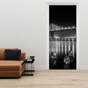 Fototapeta na drzwi - Czarno - biały most (95x205cm)
