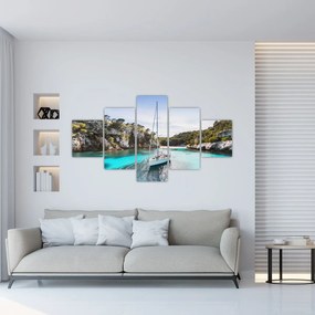Obraz - Plaża z żaglówką (125x70 cm)