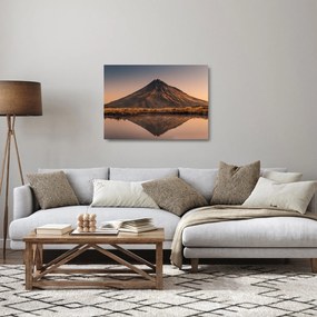 Obraz na szkle odbicia góry Taranaki, Nowa Zelandia (70x50 cm)