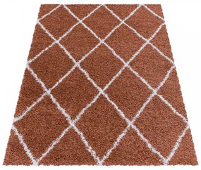 Dywan shaggy Alvor Romby ceglany 240 cm x 340 cm