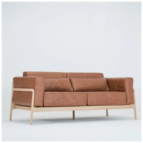 Karmelowa sofa z bawolej skóry z konstrukcją z litego drewna dębowego Gazzda Fawn, 180 cm