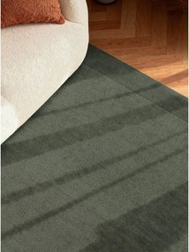 Ciemnozielony dywan z mieszanki wełny tkany ręcznie 80x150 cm Kari – Villeroy&amp;Boch