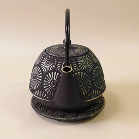 Dzbanek żeliwny z czarkami i podstawką KOGA, 1200 ml