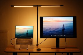 Lampa LED na biurko NOX, zacisk, pilot zdalnego sterowania