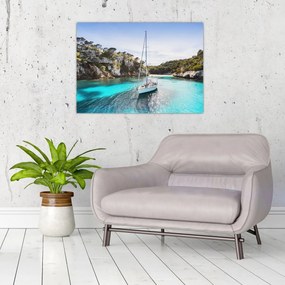 Obraz na szkle - Plaża z żaglówką (70x50 cm)