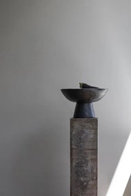 Czarna/w kolorze kości słoniowej kamionkowa misa ø 31,5 cm By Hand – Mette Ditmer Denmark