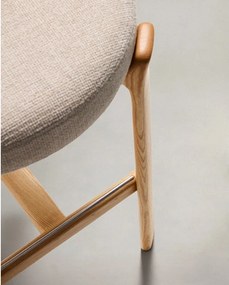 Beżowy/w jasnym naturalnym kolorze hoker z litego drewna jesionowego (wysokość siedziska 75 cm) Granite – Kave Home