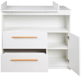 Biała niska komoda dziecięca 107x98 cm Lilo – Roba