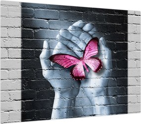 Obraz - Różowy motyl w ścianie (70x50 cm)