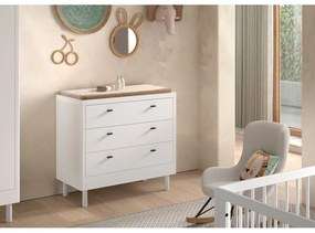 Biała komoda dziecięca z litego drewna bukowego 100x95x55 cm Forrest – Vipack