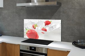 Szkło do Kuchni na Ścianę Truskawki w Białym Mleku