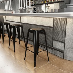 HOMCOM Zestaw 4 Stołków Barowych z Metalu, Do Użytku Wewnętrznego i Zewnętrznego, Składana Konstrukcja, Czarny