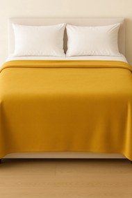 Koc Musztardowy Gładki Dwustronny 200x220 cm Delikatne Włókna miękki ciepły