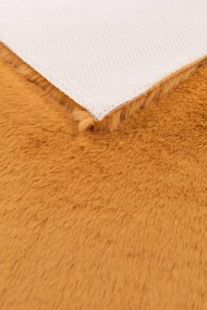 Dywan Futrzany Rudy 60x90 cm Włochaty Miękki Dekoracyjny Antypoślizgowy