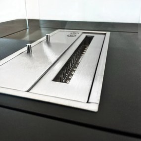 Kominek bioetanolowy Panarea Black 70x70x35 do użytku wewnątrz i na zewnątrz, stojący