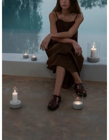 Szklany świecznik na świeczkę typu tealight Calma – Blomus