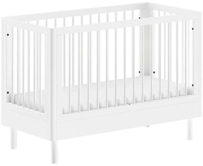 Białe łóżeczko z litego drewna bukowego z regulowaną wysokością 60x120 cm Forrest – Vipack