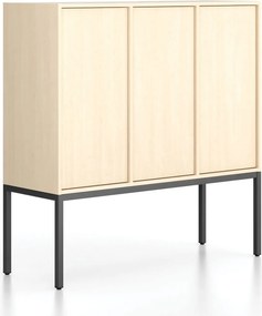 Szafa biurowa FRAME, niska, czarna podstawa, 3x drzwi, 1299 x 450 x 1331 mm, PUSH-lock, brzoza