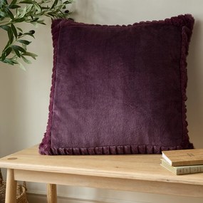 Poduszka dekoracyjna z mikropluszu 55x55 cm Velvet and Faux Fur – Catherine Lansfield