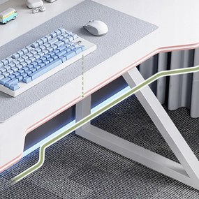 Białe biurko gamingowe 120x60x73 cm – ergonomiczny design i nowoczesny styl dla wymagających graczy