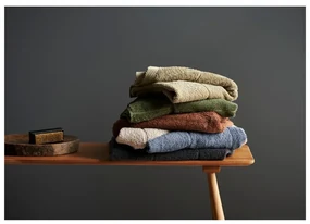 Jasnozielony bawełniany ręcznik kąpielowy frotte 70x140 cm Line – Södahl